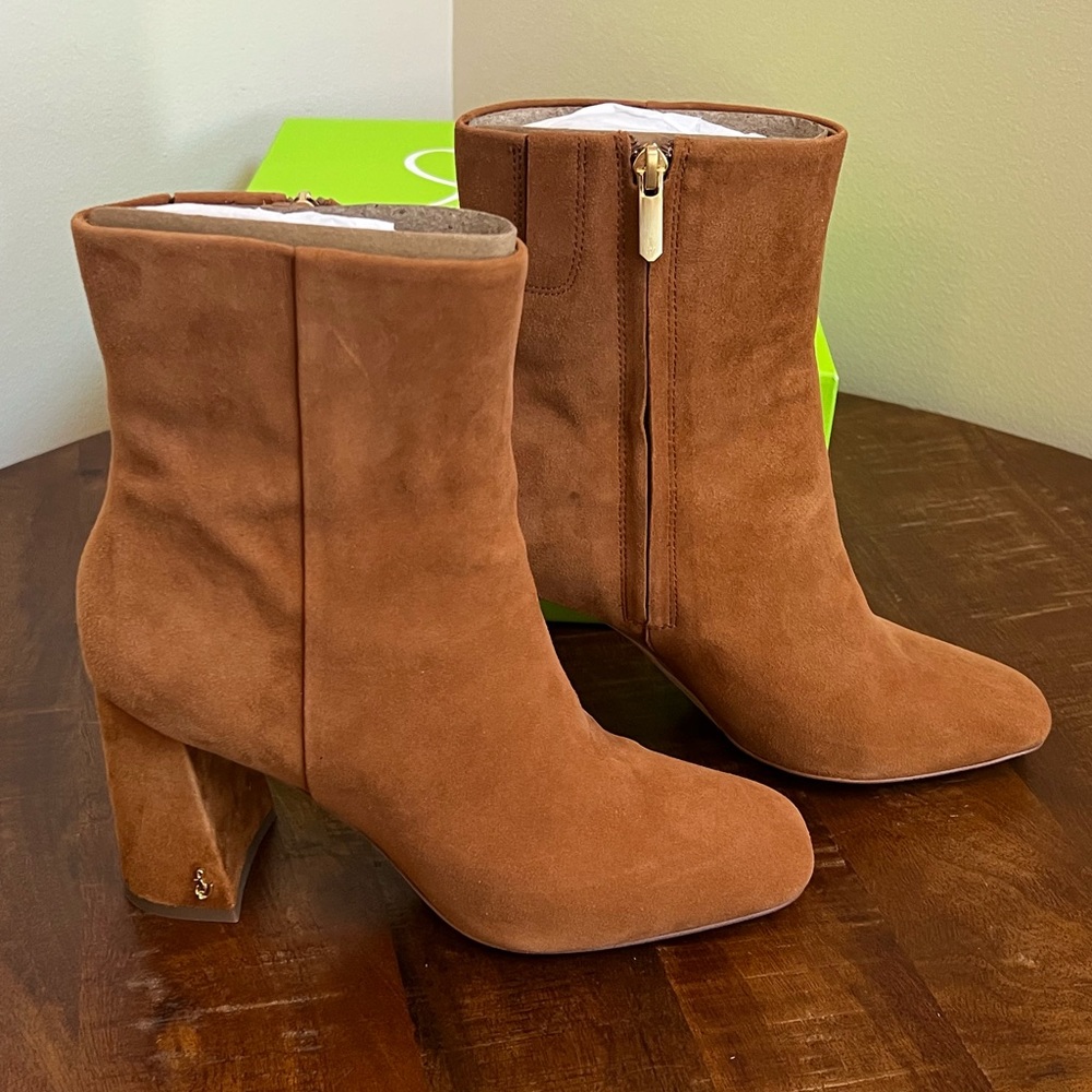 Sam Edelman Codie Square toe suede bootie. Classy, fashionable sleek style.
